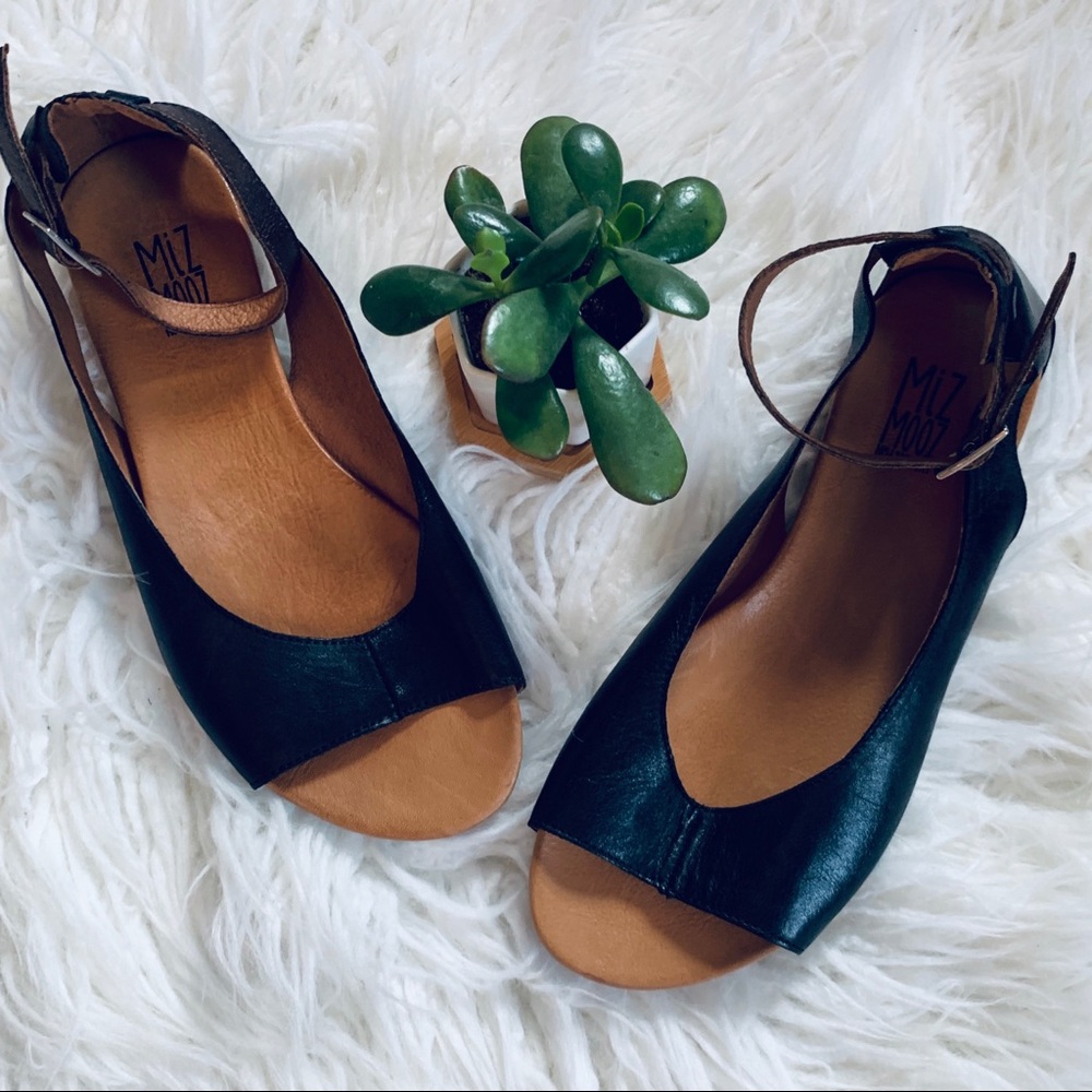 ♻️✌🏻sold✌🏻♻️MIZ MOOZ black and brown leather - Picture 2 of 8